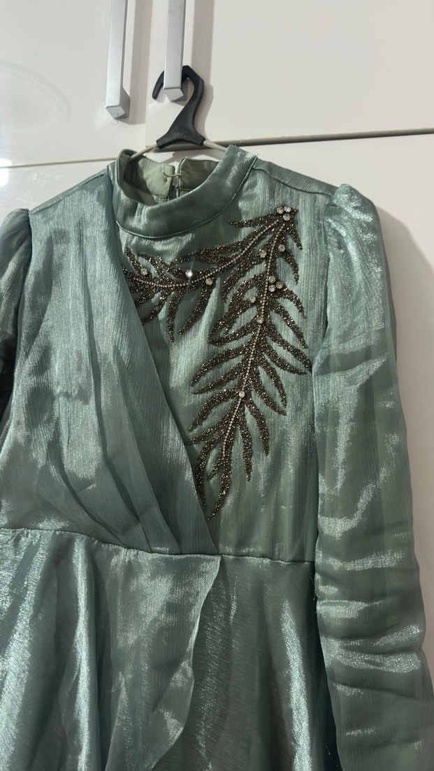 Uzun Kollu, İşlemeli, Yeşil Bohem Abiye Elbise - Görsel 4