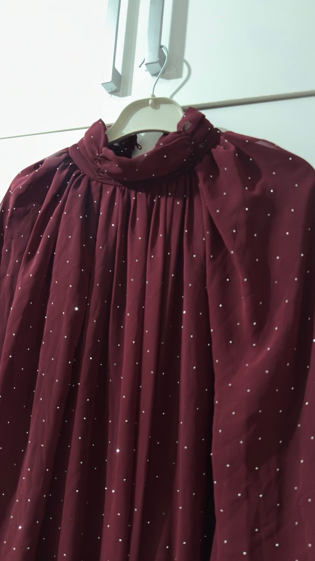 Kadın taşlı elbise - Görsel 3