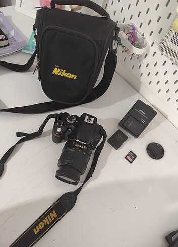 Nikon D3200 Fotoğraf Makinesi+32 gb bellek