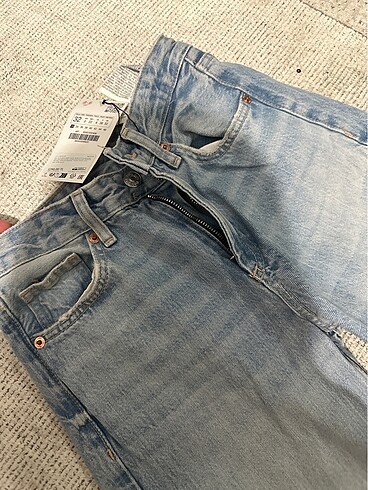 xs Beden Yırtıklı jean
