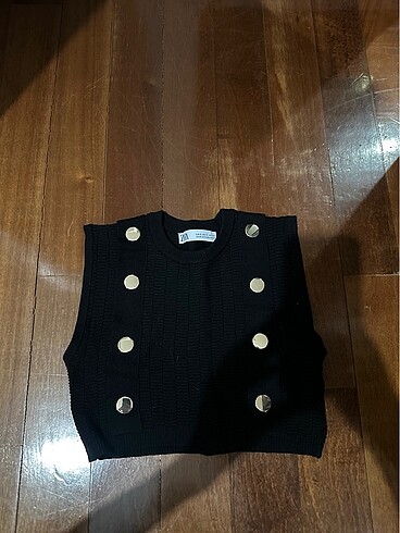 Zara crop