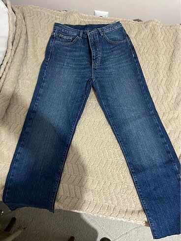 jean 34
