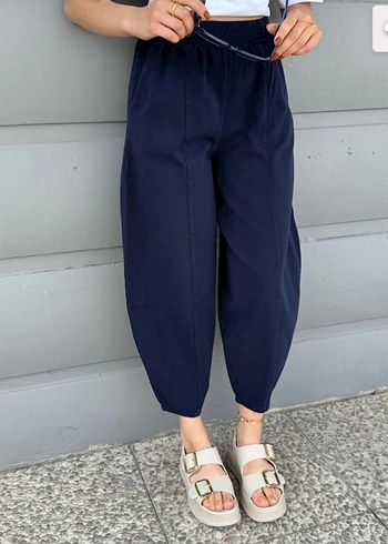 Kadın Lacivert Bol Kesim Midi Denim Pantolon