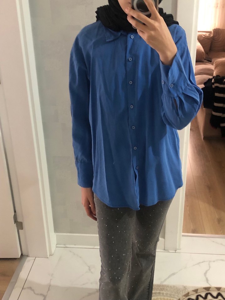 Düğmeli Mavi Kadın Keten Gömlek - Görsel 3