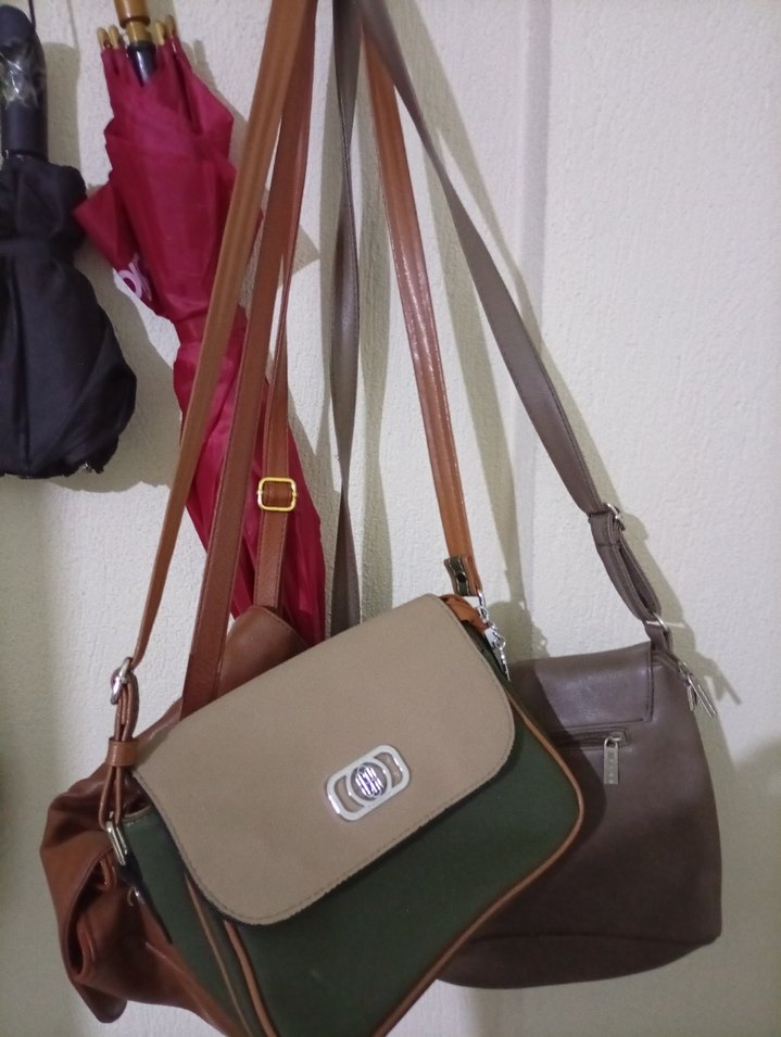 Kahverengi Deri Tokalı Kadın Çanta - Görsel 3