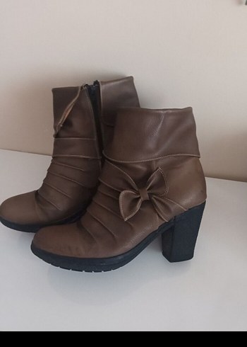 Kahverengi Kadın Deri Dolgu Topuklu Bot - Görsel 4