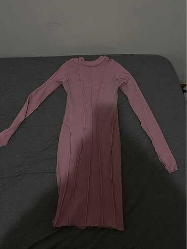 pembe uzun kollu elbise