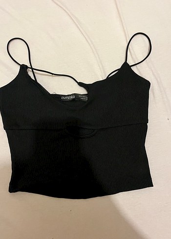 Bershka Siyah İnce Askili Crop Top