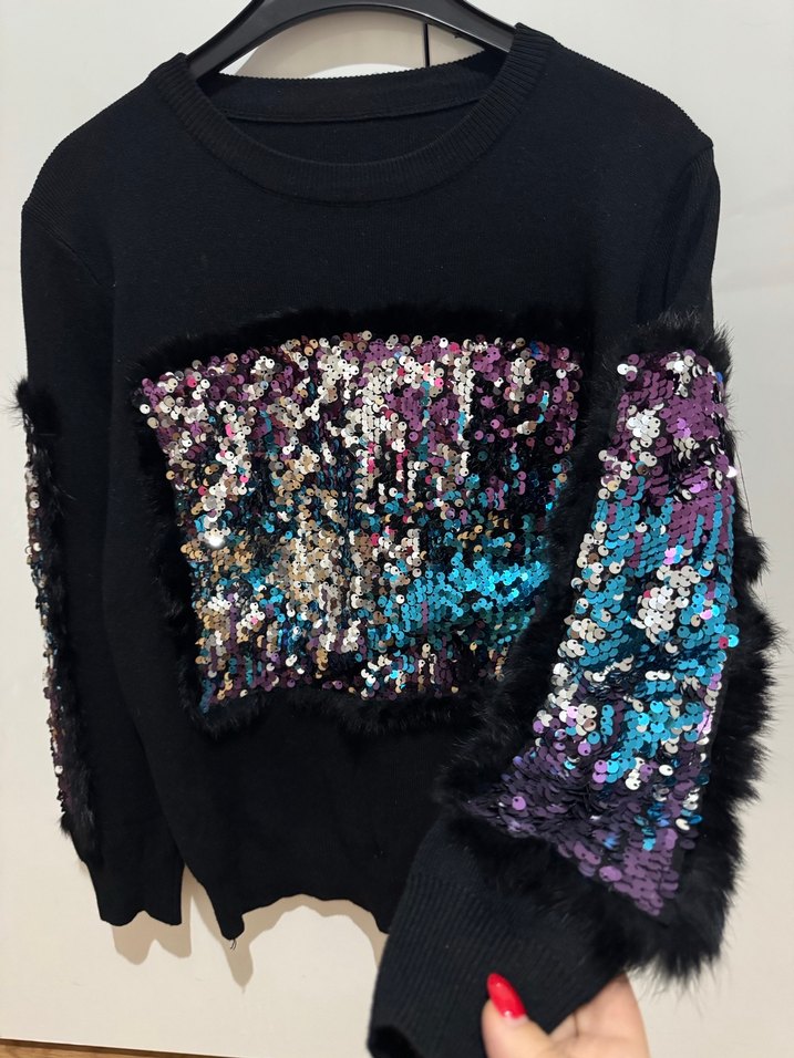 Kadın Siyah Payetli Uzun Kollu Triko - Görsel 2