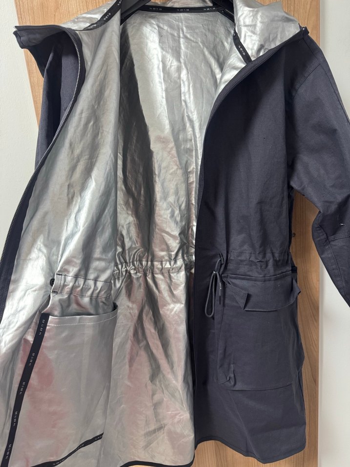 Gri Metalik Midi Boy Kadın Yağmurluk - Görsel 4