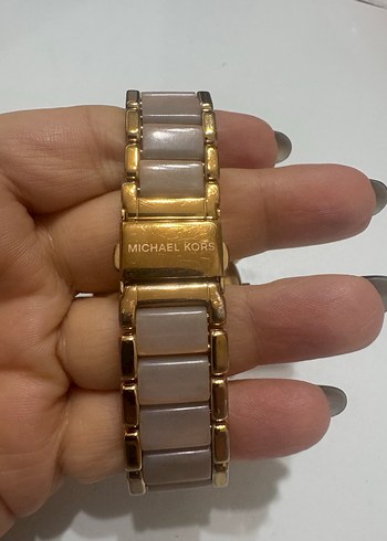 Michael Kors Bej Parlak Kadın Kol Saati - Görsel 4