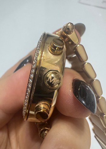 Michael Kors Bej Parlak Kadın Kol Saati - Görsel 3