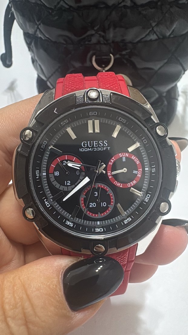 GUESS unisex Biker Stil Kırmızı Saat - Görsel 2