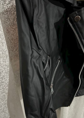 Zara Kadın Siyah Deri Biker Ceket
