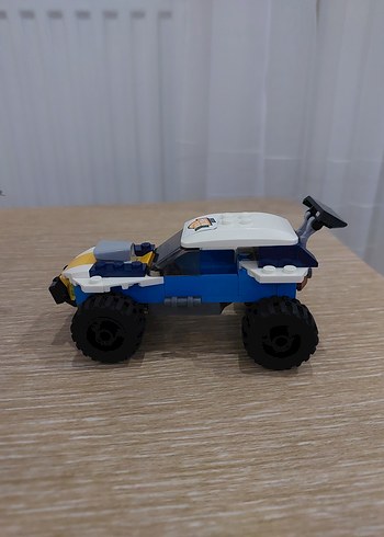 Diğer lego city 60218