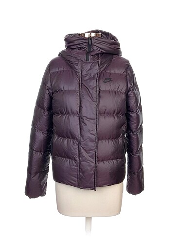 Nike Mont %70 İndirimli.