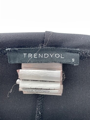 s Beden siyah Renk Trendyol & Milla Tayt / Spor taytı %70 İndirimli.