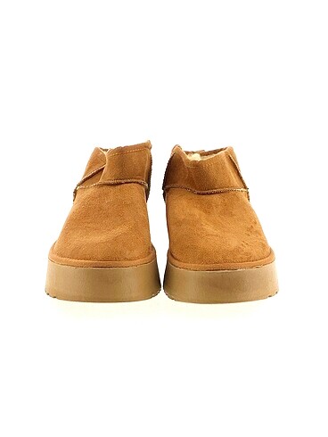 37 Beden Vintage Love Bot %70 İndirimli.