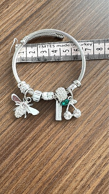 Pandora