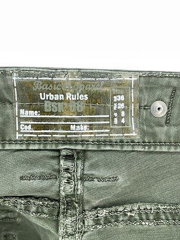 36 Beden çeşitli Renk Bershka Jean / Kot %70 İndirimli.