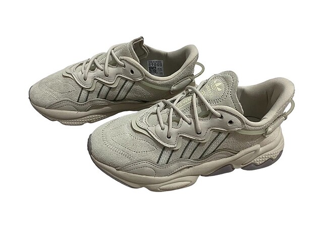 Adidas OZWEEGO W