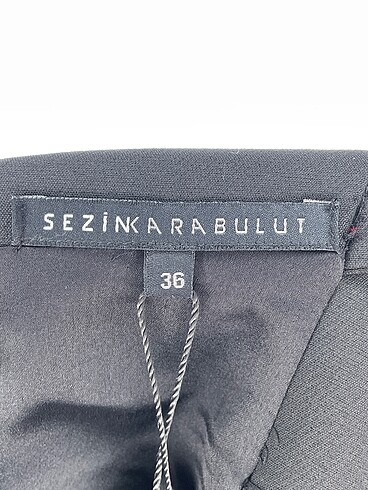 36 Beden siyah Renk Vintage Love Kısa Elbise %70 İndirimli.