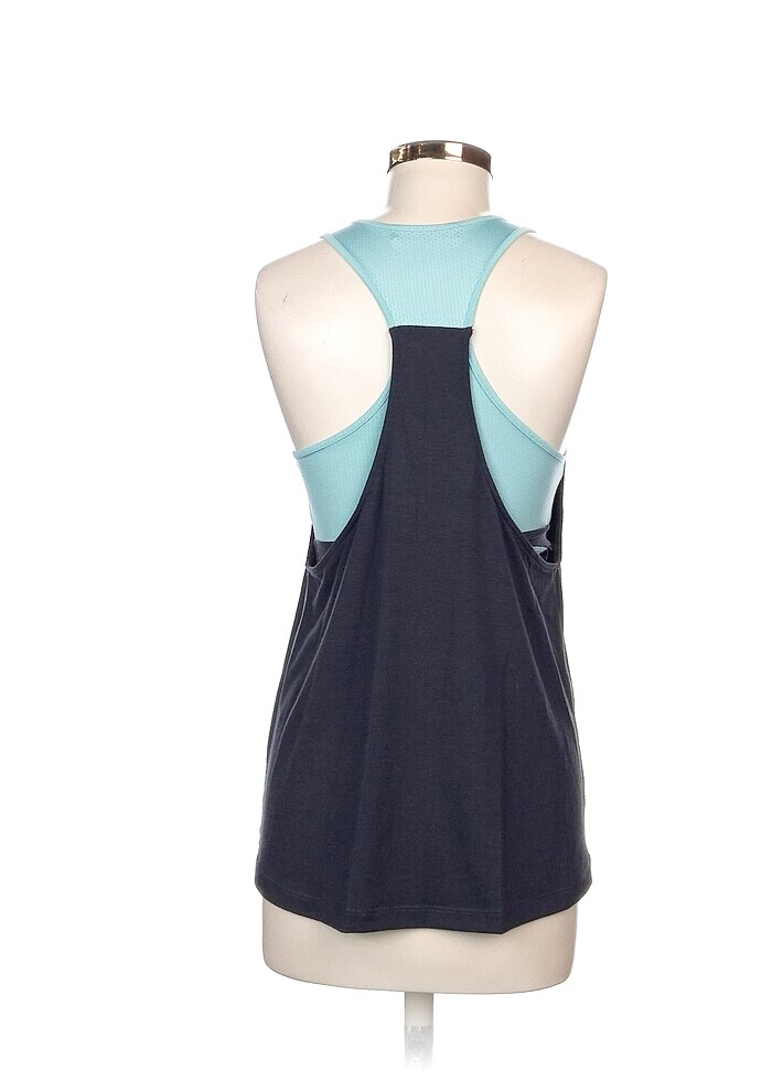 LC Waikiki T-shirt %70 İndirimli. - Görsel 3