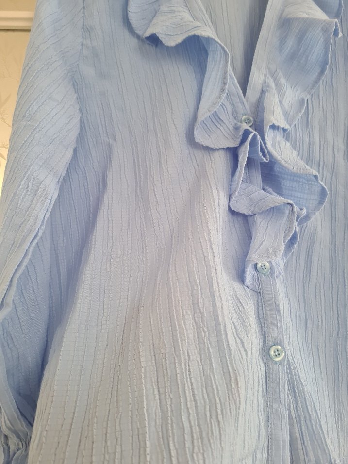 Mavi Keten Kadın Gömlek Volanlı V Yaka - Görsel 3