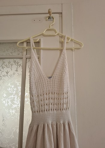 Bohem Tarzı Beyaz Uzun Askılı Elbise - Görsel 2