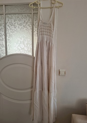 Bohem Tarzı Beyaz Uzun Askılı Elbise - Görsel 4