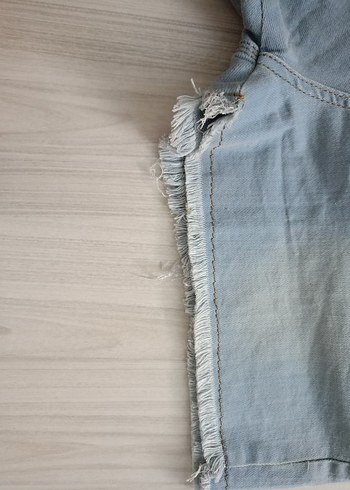 40 Beden Düğmeli Mavi Mini Denim Şort