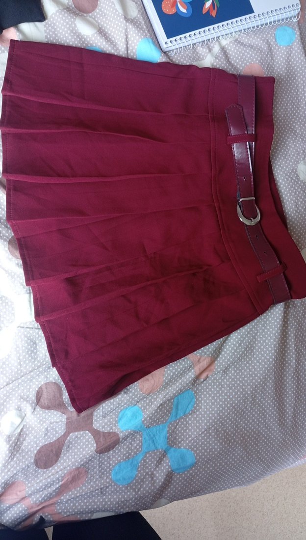 kemerli pileli günlük mini bordo etek - Görsel 5