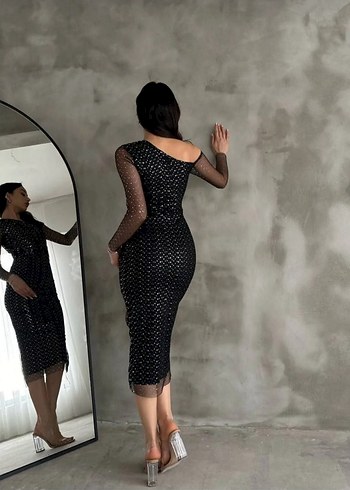 Siyah Puantiyeli Payetli Uzun Kollu Elbise - Görsel 3