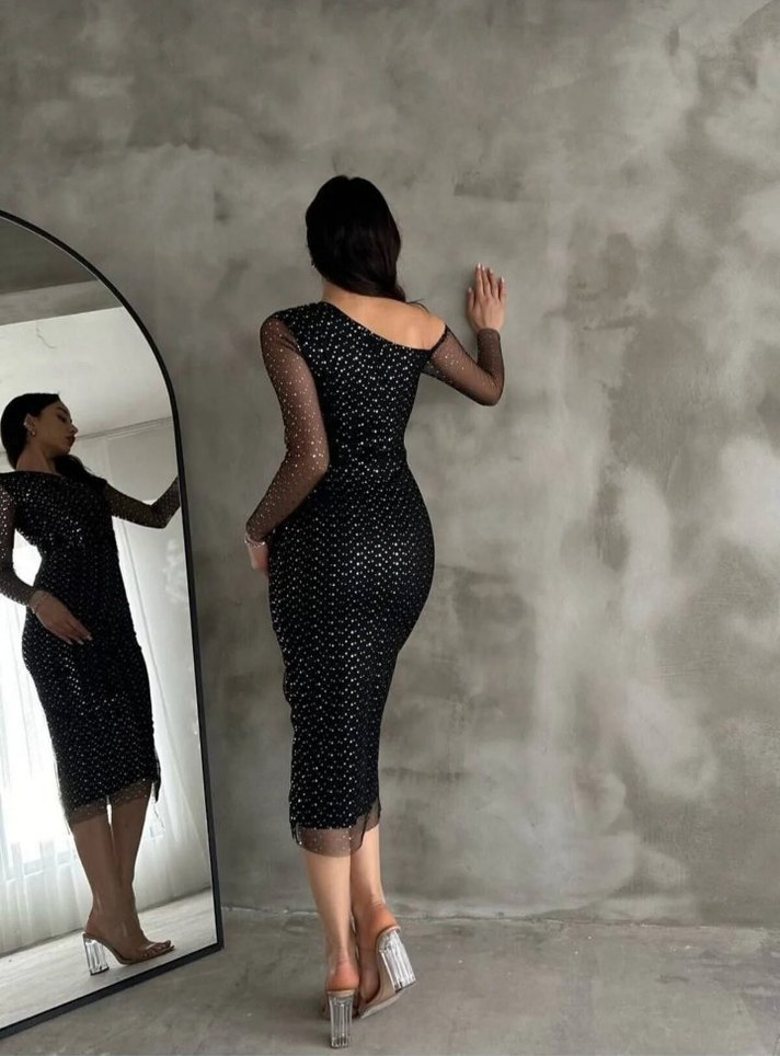 Siyah Puantiyeli Payetli Uzun Kollu Elbise - Görsel 3