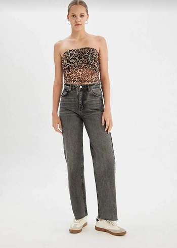 Straplez Leopar Desenli Bluz - Görsel 3