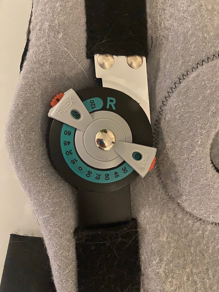 Gri Polar Motorcu Dizliği Velcro Bantlı - Görsel 2