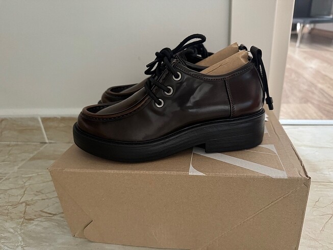 36 Beden Zara Bağcıklı Makosen