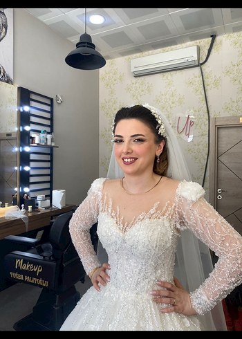 Uzun Kollu V Yaka Prenses Gelinlik