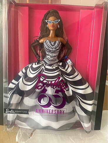 Barbie 65.yıl bebeği