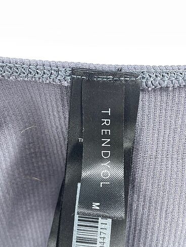 m Beden çeşitli Renk Trendyol & Milla Büstiyer %70 İndirimli.