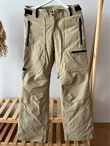 Snowboard pantolonu