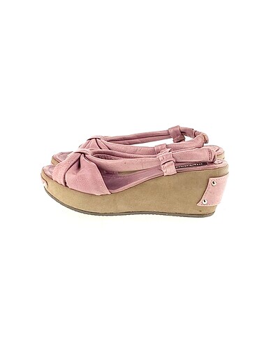Vintage Love Dolgu Topuk %70 İndirimli.