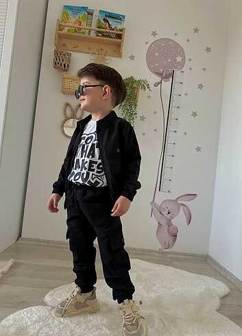 10 Yaş Beden ????3/4-4/5-5/6-7/8-9/10 yaş ????1.kalite kumaş ????Orijinal k
