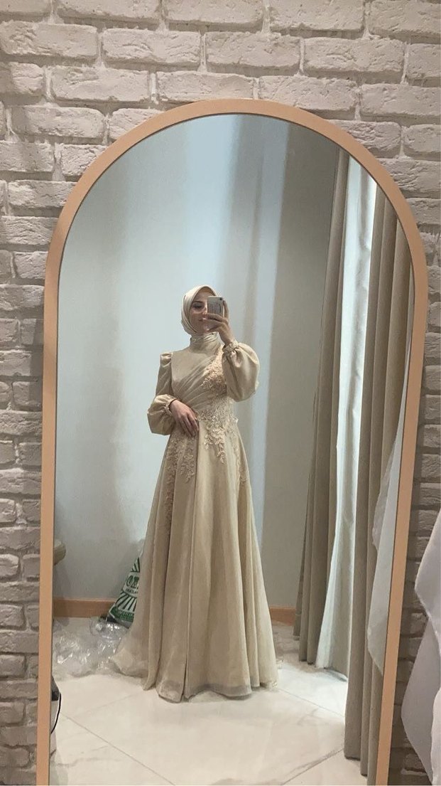 Bej Nakışlı Uzun Kollu Kadın Abiye - Görsel 2