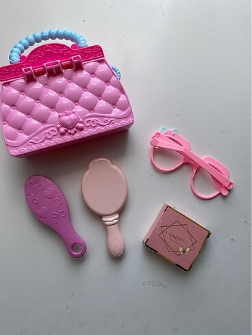 Diğer Kız çocukları için set