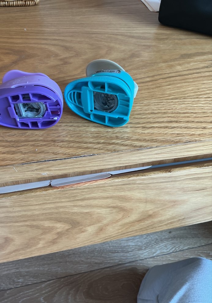 Pastel Renkli Masaüstü Delgeç Seti - Görsel 3