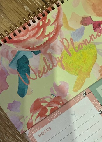 Pastel Renkli Haftalık Planlayıcı Defter - Görsel 2