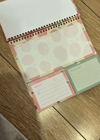 Pastel Renkli Haftalık Planlayıcı Defter - Görsel 3
