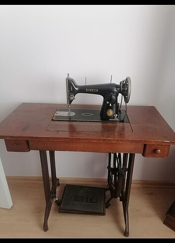 Antika Singer dikiş makinası