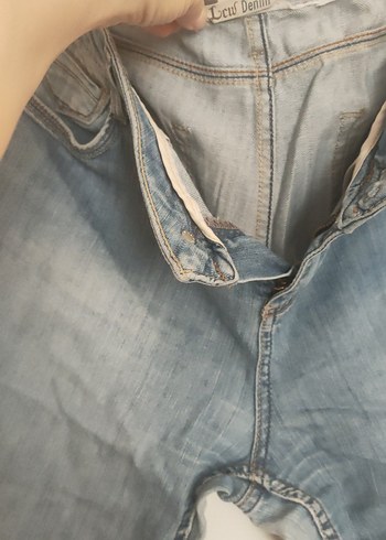 Geniş Kesim Mini Denim Şort - Görsel 2